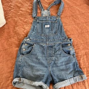 Levi short overalls